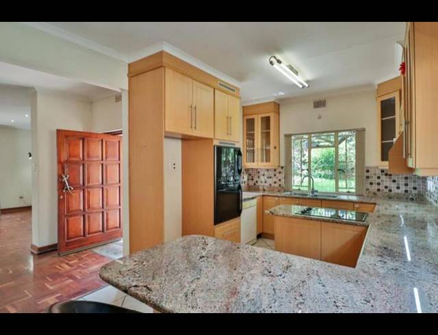 3 BEDROOM HOUSE FOR SALE IN KENSINGTON